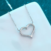Load image into Gallery viewer, Heart Shape Pendant Necklace For Women