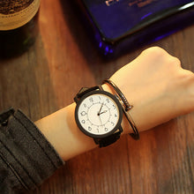 Load image into Gallery viewer, Cool Male And Female Student Couple Watch A Pair Of Quartz Watches