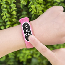 Load image into Gallery viewer, Silicone Children's LED Red And White Light Watch