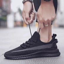 Load image into Gallery viewer, Men's Lightweight Running Shoes