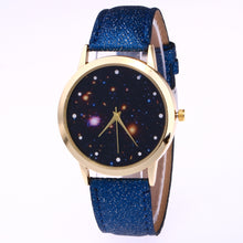 Load image into Gallery viewer, Woman watches meteor sky
