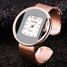 Load image into Gallery viewer, Women Watches New Luxury Brand Bracelet Watch Gold Silver Dial Lady Dress Quartz Clock Hot Bayan Kol Saati
