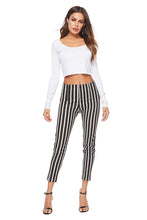Load image into Gallery viewer, Black and white plaid zipper slim slimming white pants
