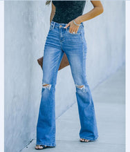 Load image into Gallery viewer, New Women's Denim Trousers With Ripped Holes And Washed Thin
