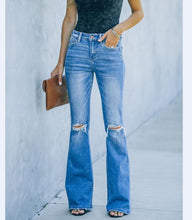 Load image into Gallery viewer, New Women's Denim Trousers With Ripped Holes And Washed Thin

