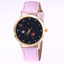 Load image into Gallery viewer, Woman watches meteor sky
