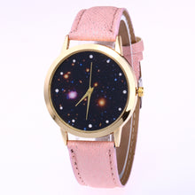 Load image into Gallery viewer, Woman watches meteor sky

