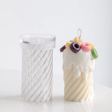 Load image into Gallery viewer, Threaded Acrylic Scented Candle DIY Mold
