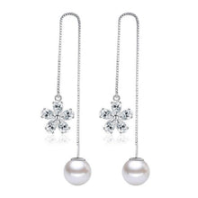 Load image into Gallery viewer, Natural Crystal Small Flower Hoop Earring
